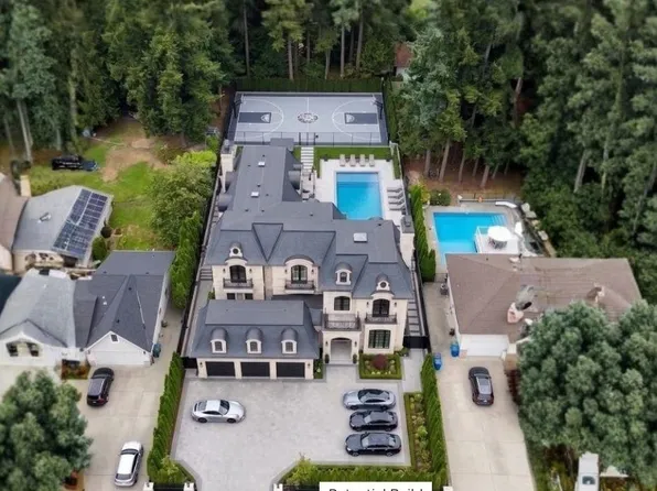 16235 28th Ave, Surrey, BC V3Z 0E4
