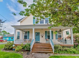 307 Lake St, Ilwaco, WA 98624