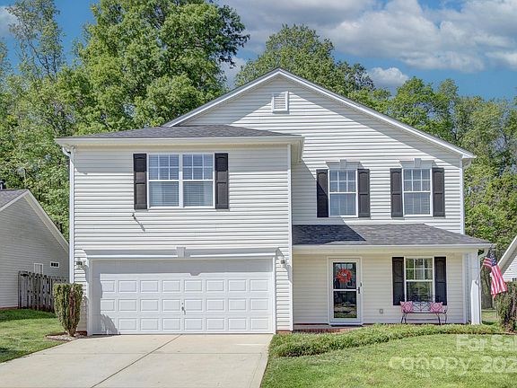2nd image of 599 Annalinde Ln