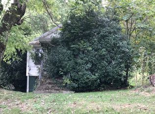 243 Johnson Cemetery Rd, Blountville, TN 37617