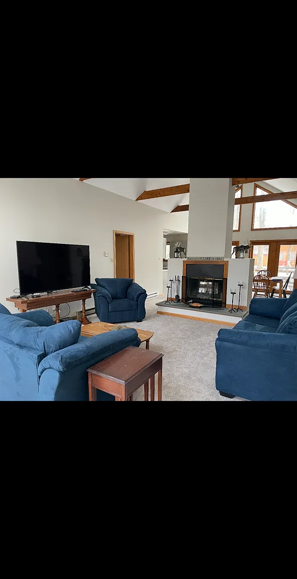3 bed, 1440 sqft, $2,250 — Photo 3