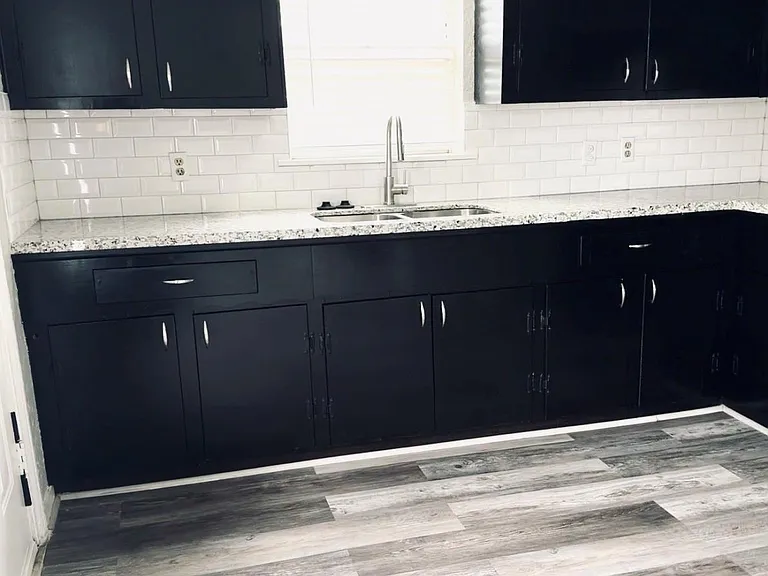 5003 Terry St — Photo 10