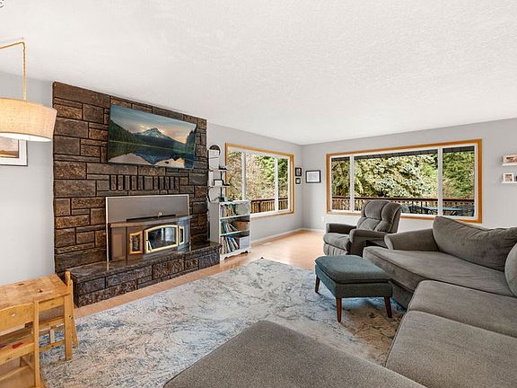 5th image of 24470 NW Hansen Rd
