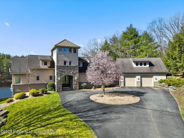 248 Williams Rd, Hawley, PA 18428