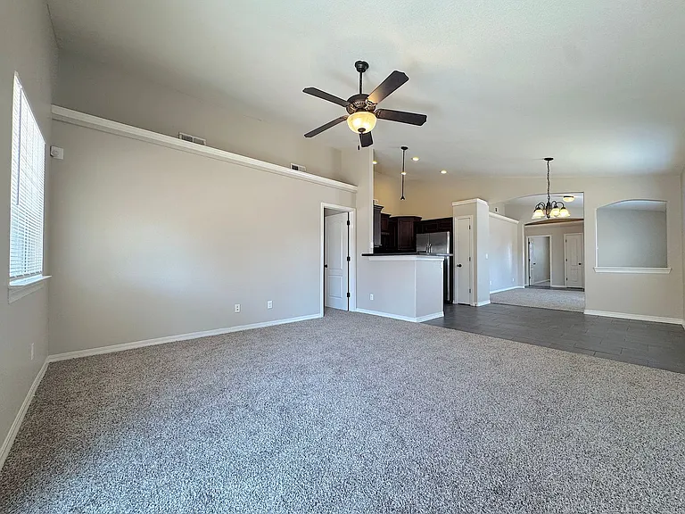 10925 Coyote Ranch Ln — Photo 12