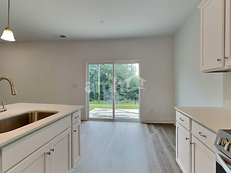 4788 McDade Ln — Photo 5