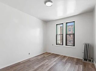 4027 67th St APT 3R, Woodside, NY 11377