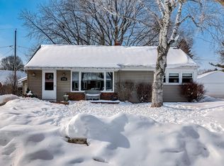 2729 N 94th St, Milwaukee, WI 53222