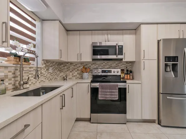 2300 N 58th Terrace, Hollywood, FL 33021