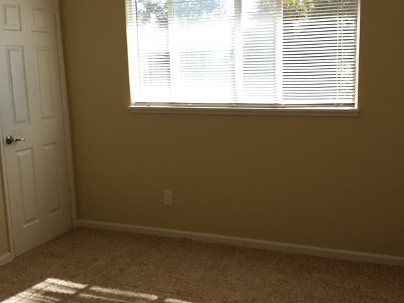 2nd image of 1402 Sereno Dr