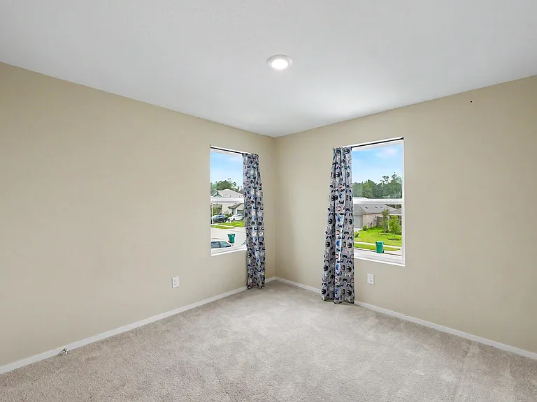 21154 Vercelli St — Photo 23