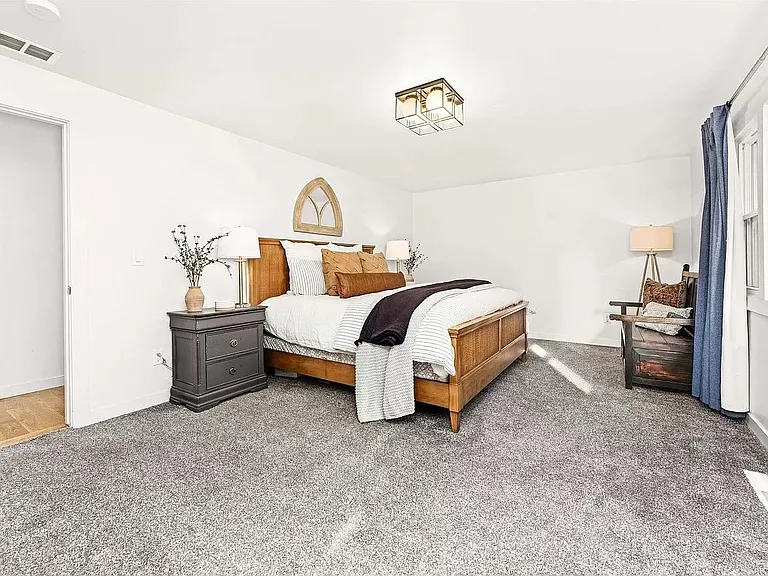 2309 E Boise Ave — Photo 11