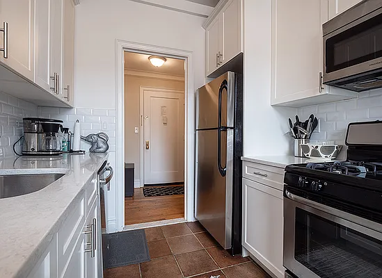 Rented by Rita S Citrin, LREB | media 33