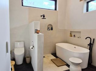 715 Iron Ave SW, Albuquerque, NM 87102
