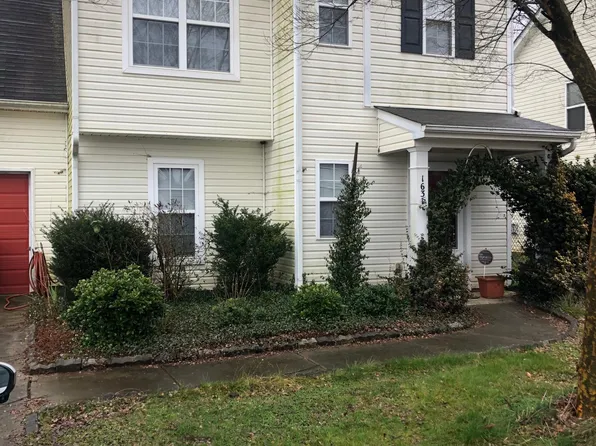 1631 Eagles Landing Dr, Charlotte, NC 28214