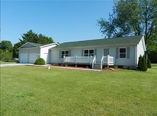 81713 Garrett Dr, Decatur, MI 49045