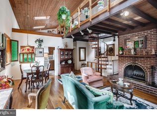 626 S 7th St, Philadelphia, PA 19147