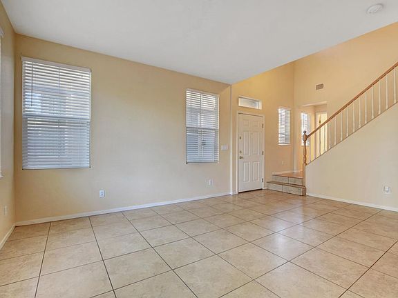 4th image of 4455 Acropolis Ave