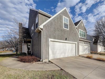 9106 Boehm Dr, Lenexa, KS, 66219