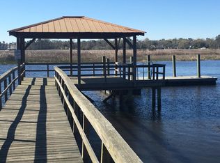1117 Lands End Dr, Hanahan, SC 29410
