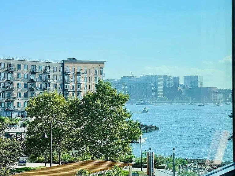 99 Sumner St #306 — Photo 8