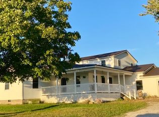 1774 County Road 40 E, Xenia, IL 62899