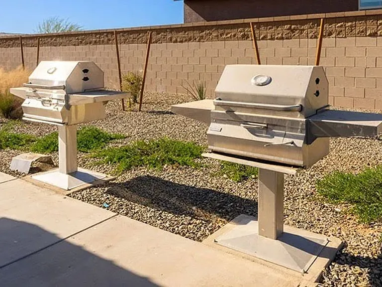 8820 W Agora Ln — Photo 32