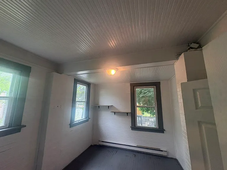 617 Glenwood Ave #B — Photo 4