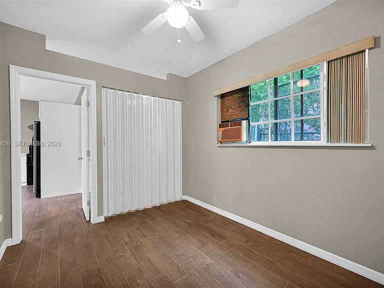 81 NW 41st St — Photo 13