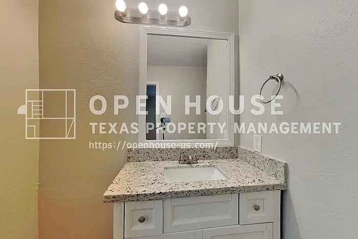 19530 Rocky Bank Dr — Photo 11