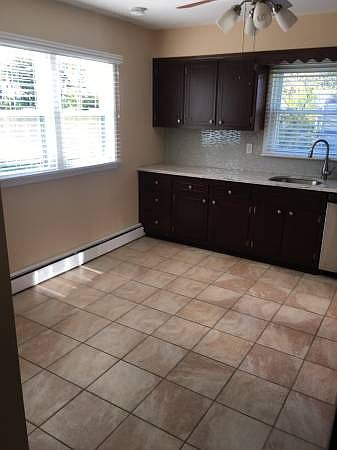 1st image of 41 Bryn Mawr Ter Floor 2