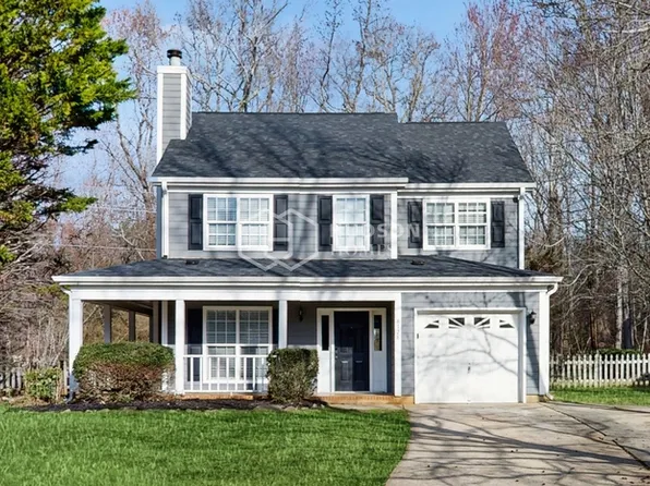 8728 Brampton Dr, Charlotte, NC 28215