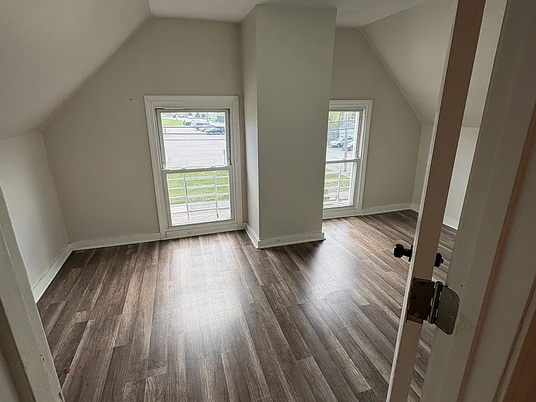 172 N Franklin St #2 — Photo 9