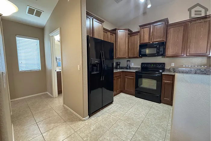 2727 N Price Rd #6 — Photo 11