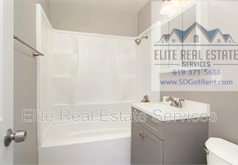 6371 Osler St — Photo 7
