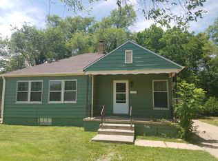 955 N Battin Ave, Wichita, KS 67208