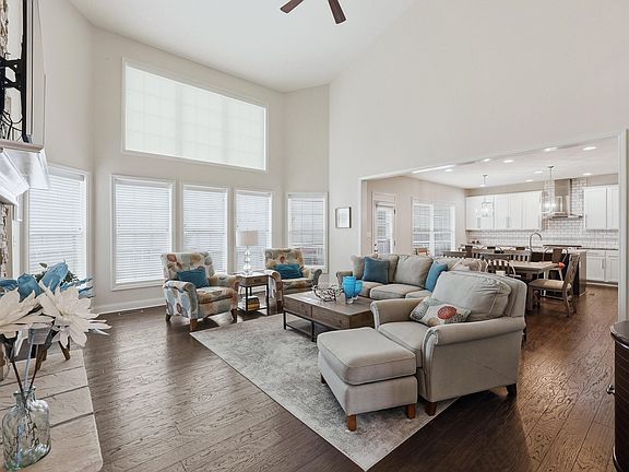 5th image of 133 Waxwing Ln