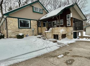 5442 W 56th St, Indianapolis, IN