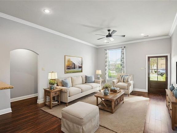 4th image of 2143 3rd St