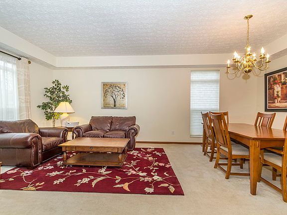 4th image of 7680 Tullymore Dr