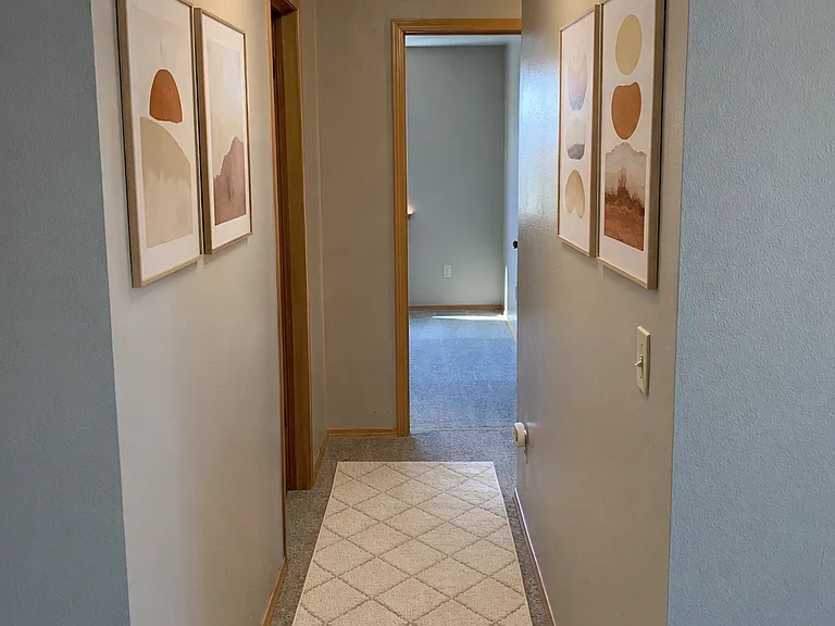 209 E 14th Ave (Baker) 2 bed/1 Bath