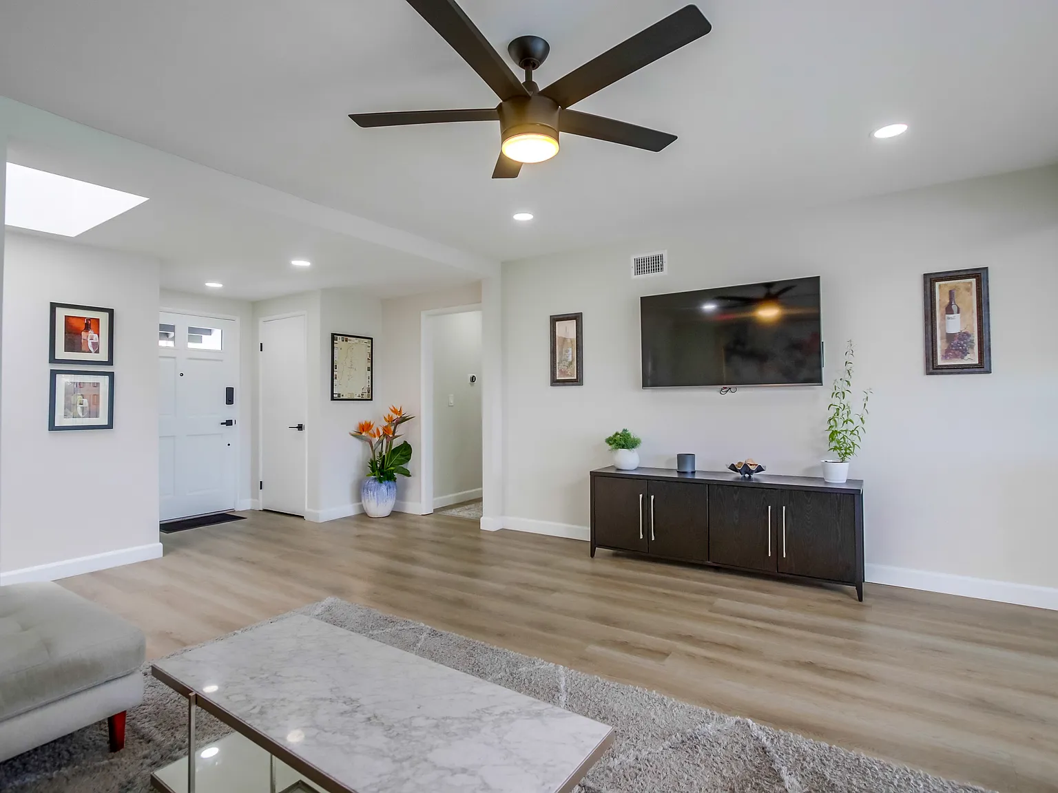 3 bed, 2000 sqft, $15,000 — Photo 3