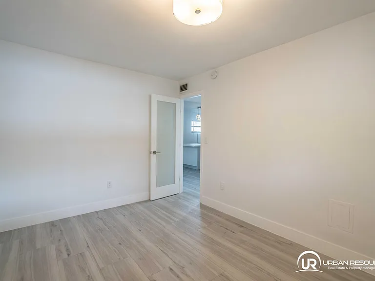3265 Virginia St #24 — Photo 23