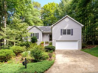 41 Autumn Glen Ct, Brevard, NC 28712