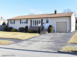 60 Stone Dr, Cranston, RI 02920