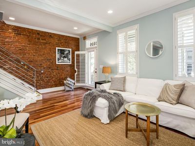 1026 7th St NE, Washington, DC, 20002