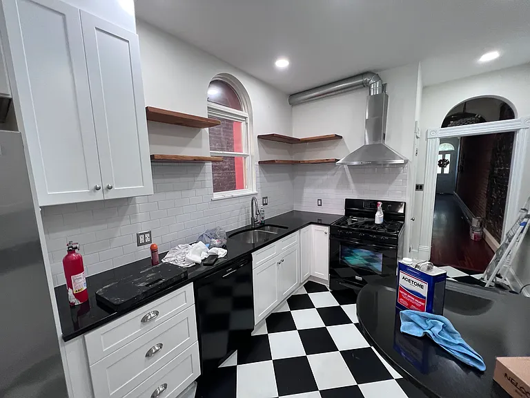 1307 Wallach Pl NW — Photo 17