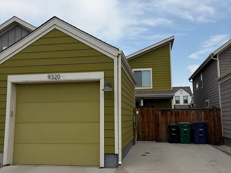9320 E 58th Ave — Photo 15
