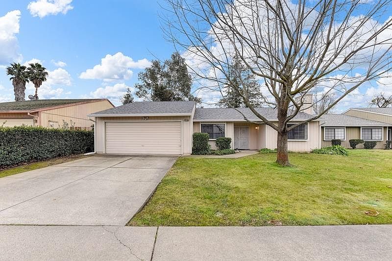 1st image of 8700 Redlands Way