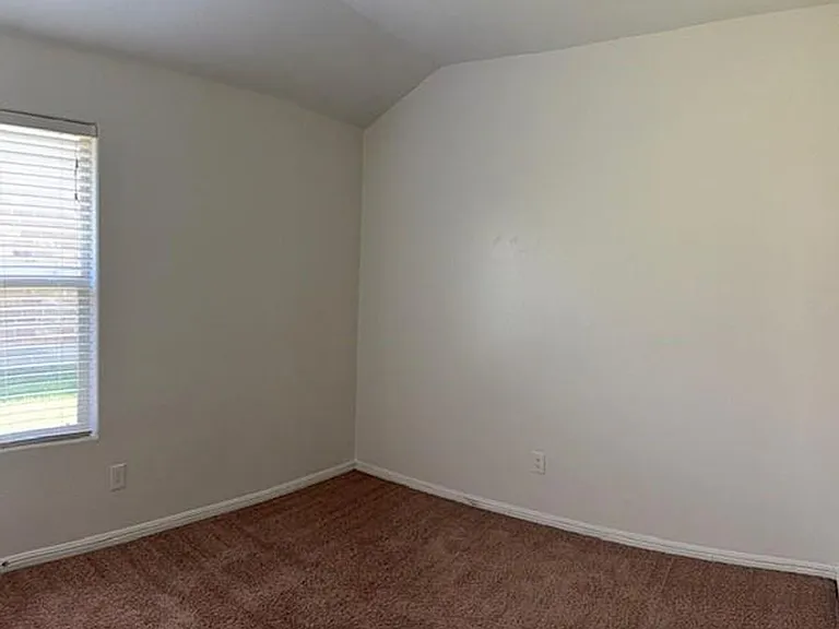 945 Loftin St — Photo 9